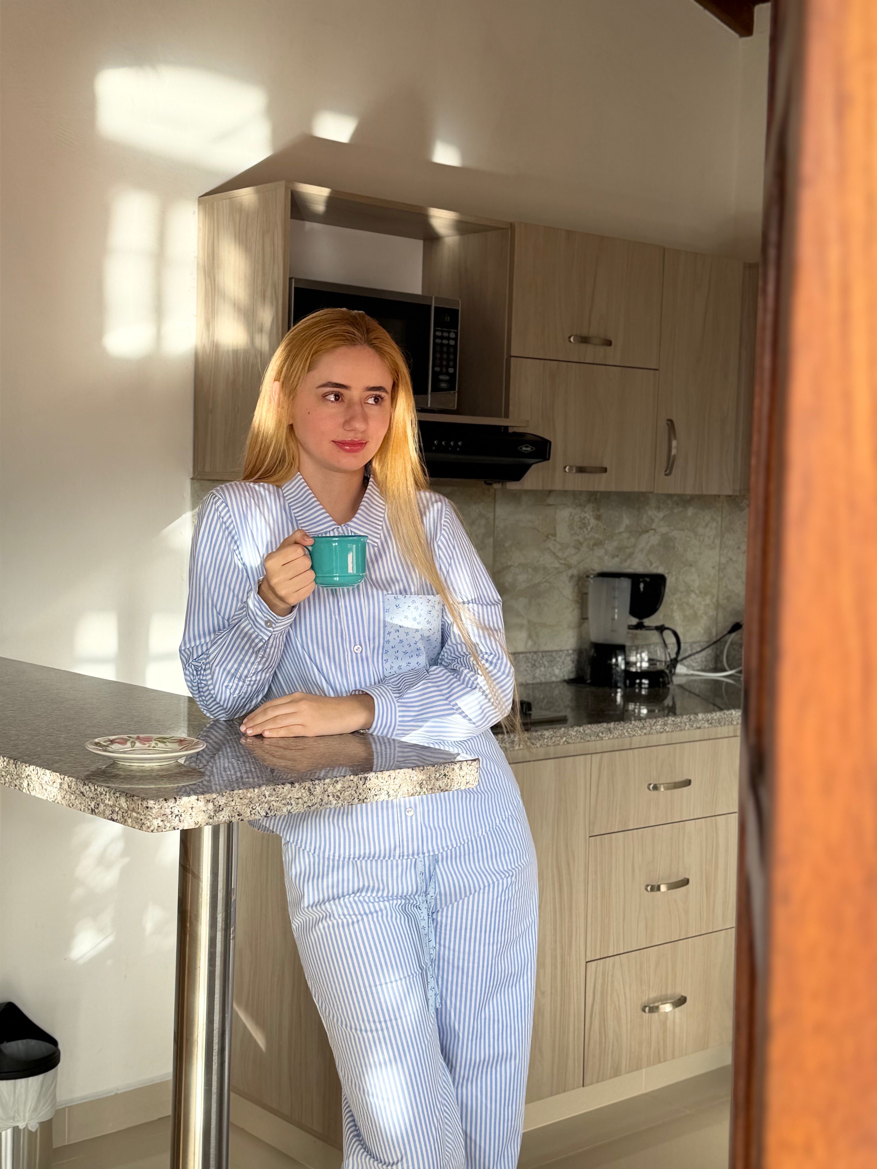 Pijama Set Pantalón Azul claro Rayas