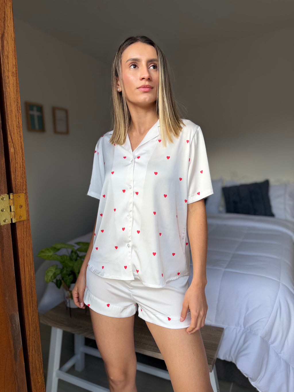 Conjunto Short Seda Italiana Blanco Corazones